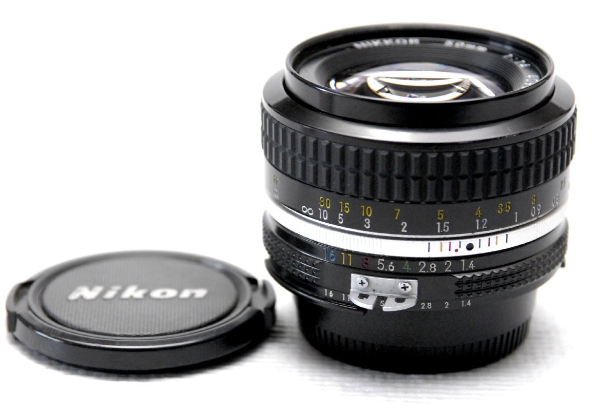 （綺麗）Nikon ニコン 純正 NIKKOR 50mm MF 高級単焦点レンズ 1:1.4 (Ai) 希少・完動品