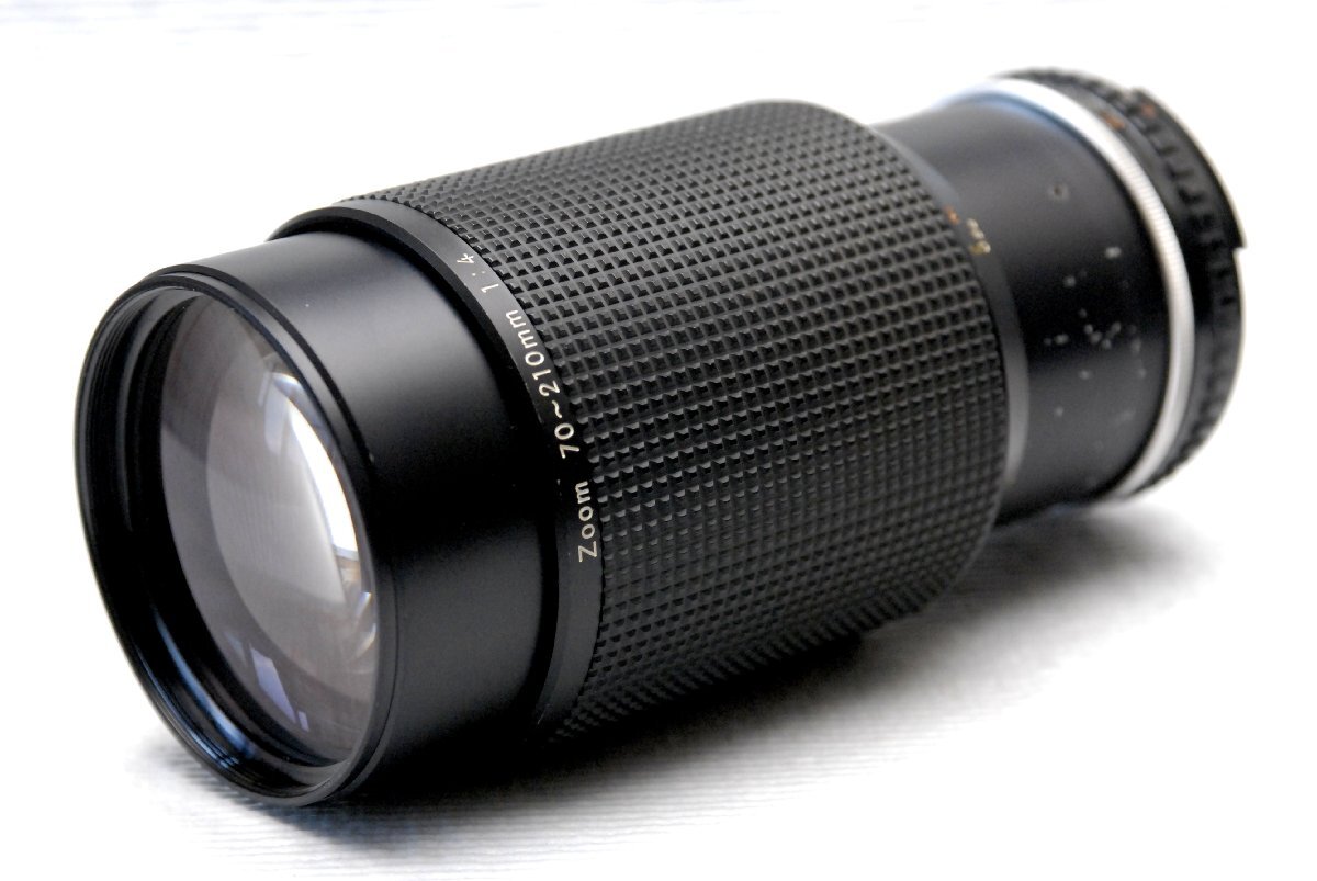 Nikon ニコン 純正 SERIES 70-210mm MF 高級望遠ズームレンズ (MACRO) 希少な作動品