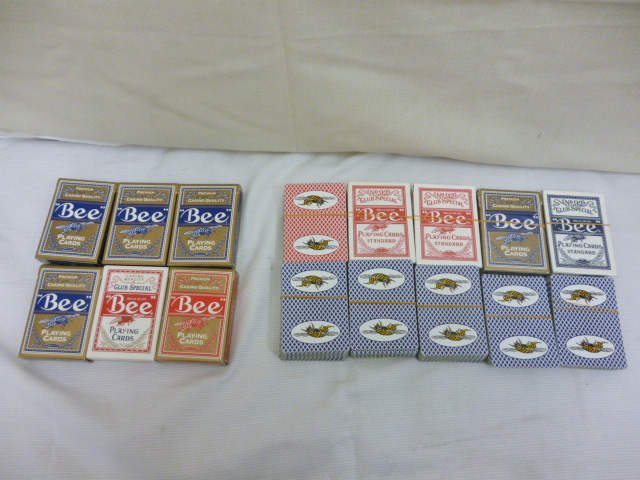 【M46636】カジノトランプ Bee PLAYING CARDS 完品6点 JOKERなし10点 輸入トランプ カジノ カードゲーム ブルー レッド