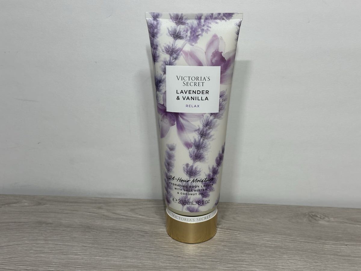 ★ k.906 Victoria's Secret ヴィクトリア シークレット ラベンダー＆バニラ フレグランスローション 236ml ボディクリーム 未使用 ★