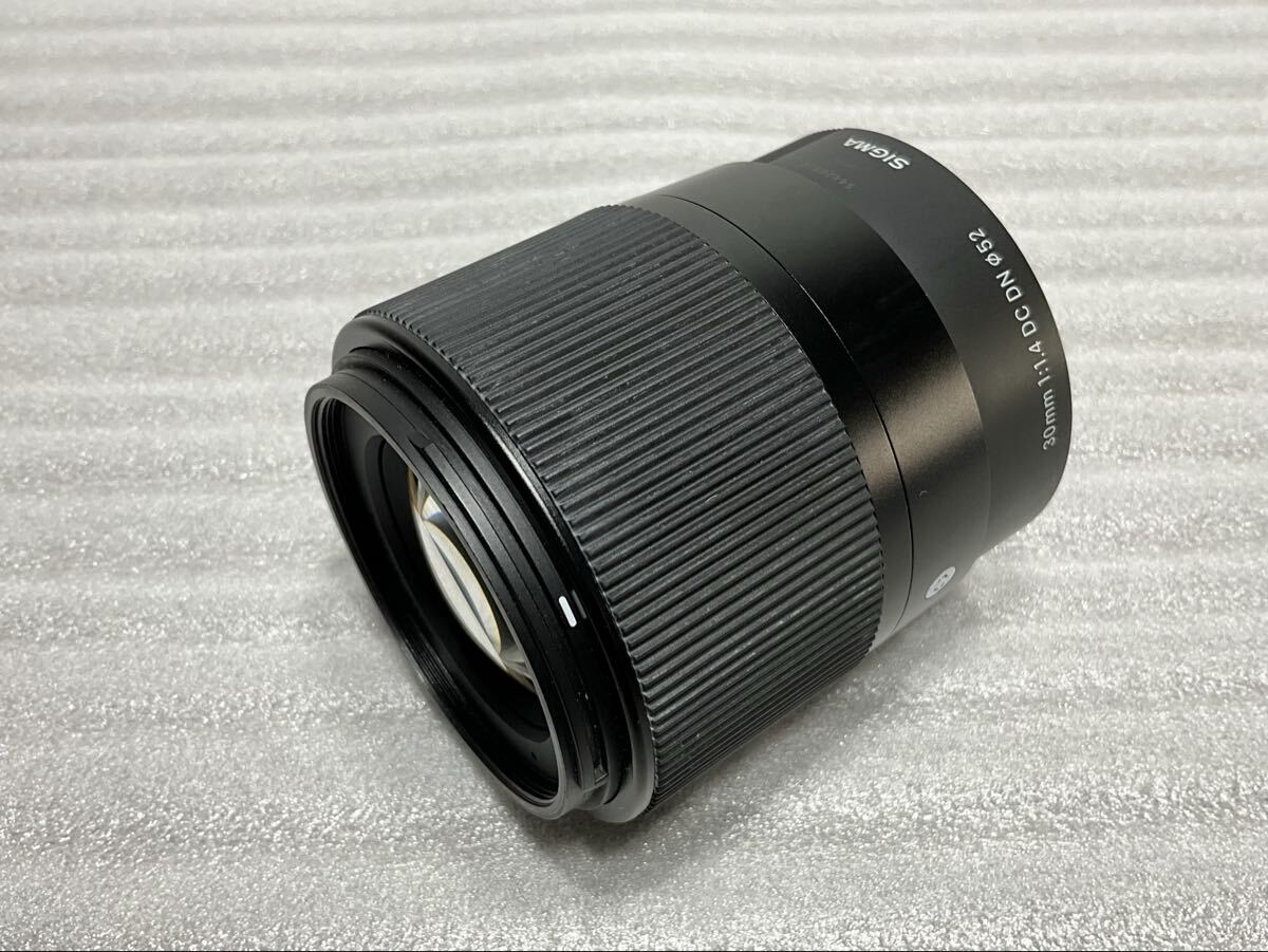 ★ O.359 SIGMA シグマ CONTEMPORARY 30mm F1.4 DC DN SONY ソニー Eマウント 一眼 カメラ レンズ ★