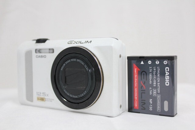 【返品保証】 カシオ Casio EXILIM EX-ZR200 12.5x ホワイト バッテリー付き コンパクトデジタルカメラ e9295