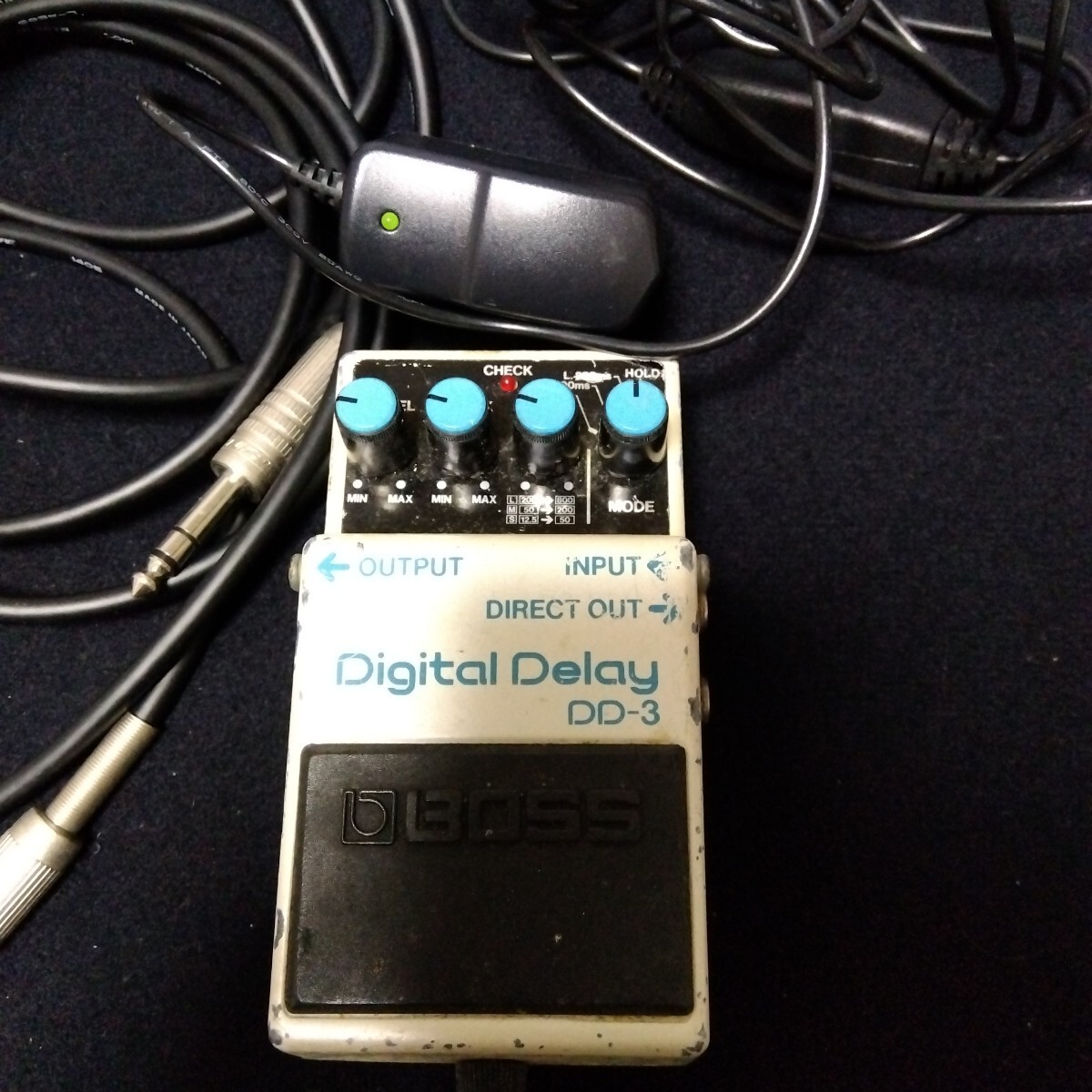 BOSS デジタルディレイ DD-3 エフェクター Delay Digital ボス 機材 ボーカル マイク ギター 路上 ライブ バンド 演奏 ディレイ