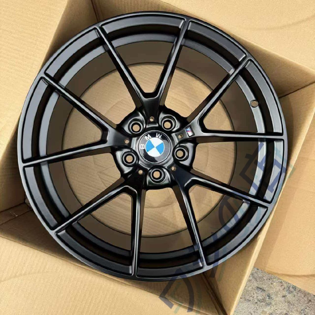 新品未使用 BMW 4 シリーズ / 5 シリーズ / M3/M4 改装用 19 インチ 8.5J/9.5J PCD5×120 高品質アルミホイール 4 本セット