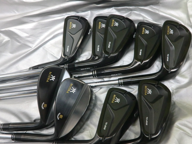 買取入荷/即納◆三浦技研MIURA TC-202 BLACK ◆4I～PW 50度56度◆9本セット美品
