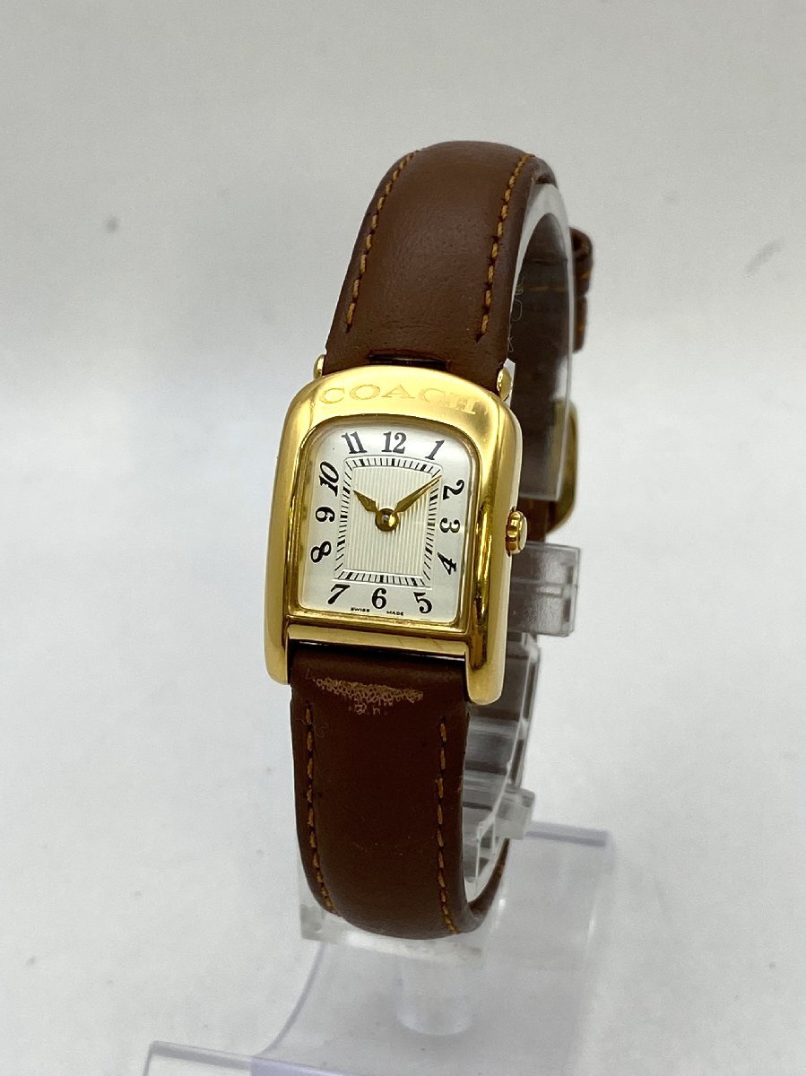 COACH/コーチ/W301/2針/シルバー文字盤/ゴールドカラー/スクエア/クォーツ/純正ベルト/レディース腕時計/ジャンク/H069