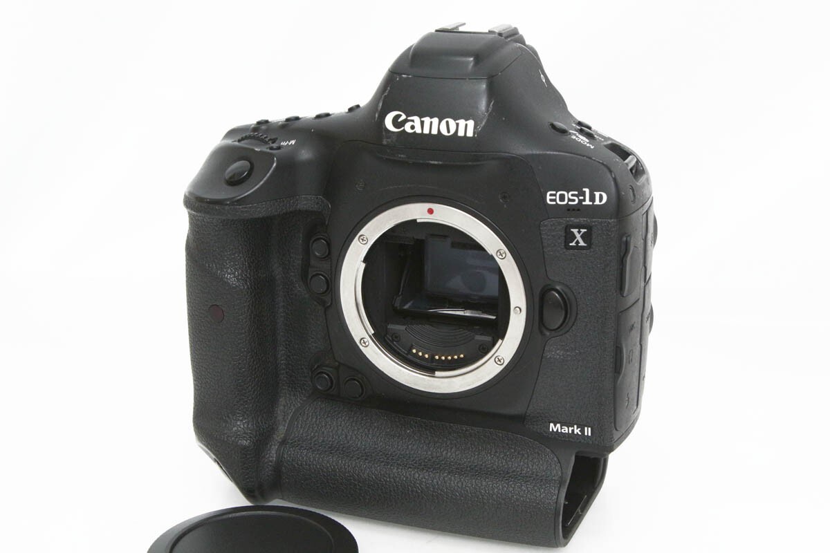 【全額返金保証】お買い得品｜キヤノン EOS-1D X Mark II ボディ CA01-R1672-2Q1B-ψ