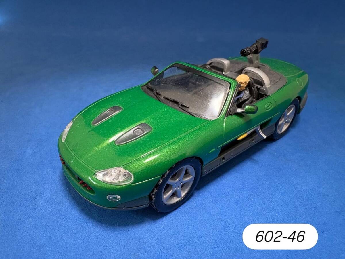 ◆◆絶版 1/43◆◆ Universal Hobbies Jaguar XKR 007 ダイ・アナザー・デイ ＜602-46＞
