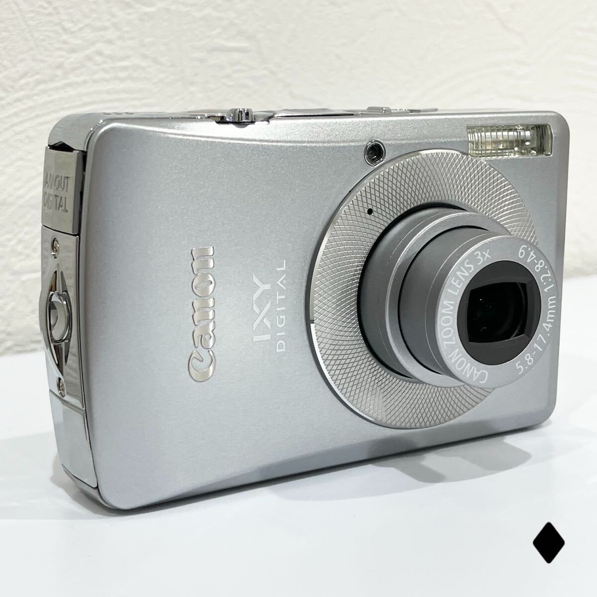 Canon IXY DIGITAL 80 コンパクトデジタルカメラ シルバー系 充電器付属 動作確認済み 付属品付