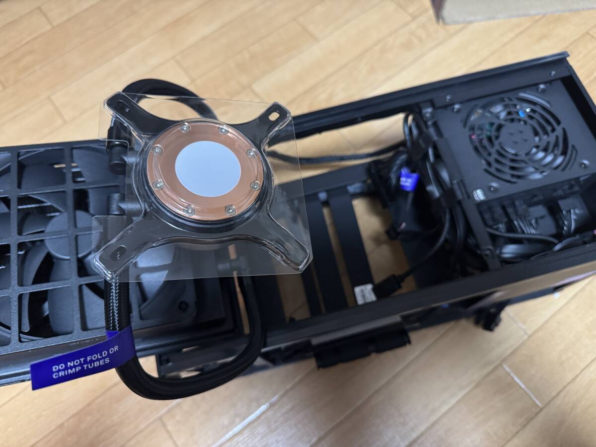 1円スタート!! 未使用品!! 販売中止! NZXT H1 Version2 PCケース コンパクト BLACK 電源、簡易水冷付属