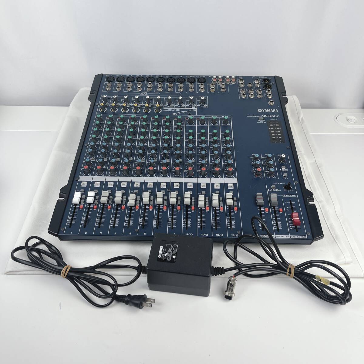 YAMAHA ヤマハ アナログミキサー MG166C 音響機材 MIXING CONSOLE