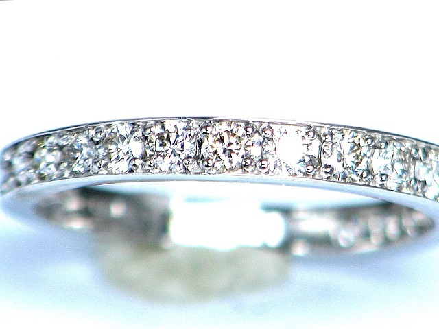 【宝石屋本舗】0.50ct　天然ダイヤモンド　PT950　エタニティリング