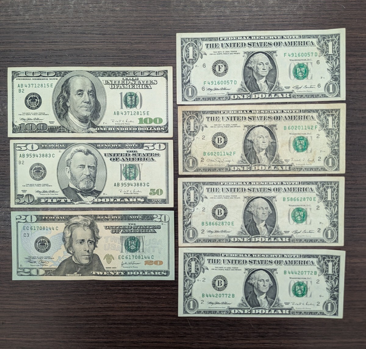 ◇アメリカ ドル紙幣 174ドル分 海外紙幣 外国紙幣 （KU3-4）