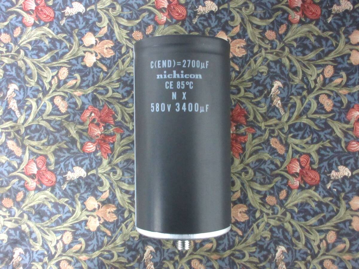 複数あります ニチコン nichikon1 コンデンサー CE 85℃ N X 580V 3400μF C(END)=2700μF Φ75mm 高さ約 165mm