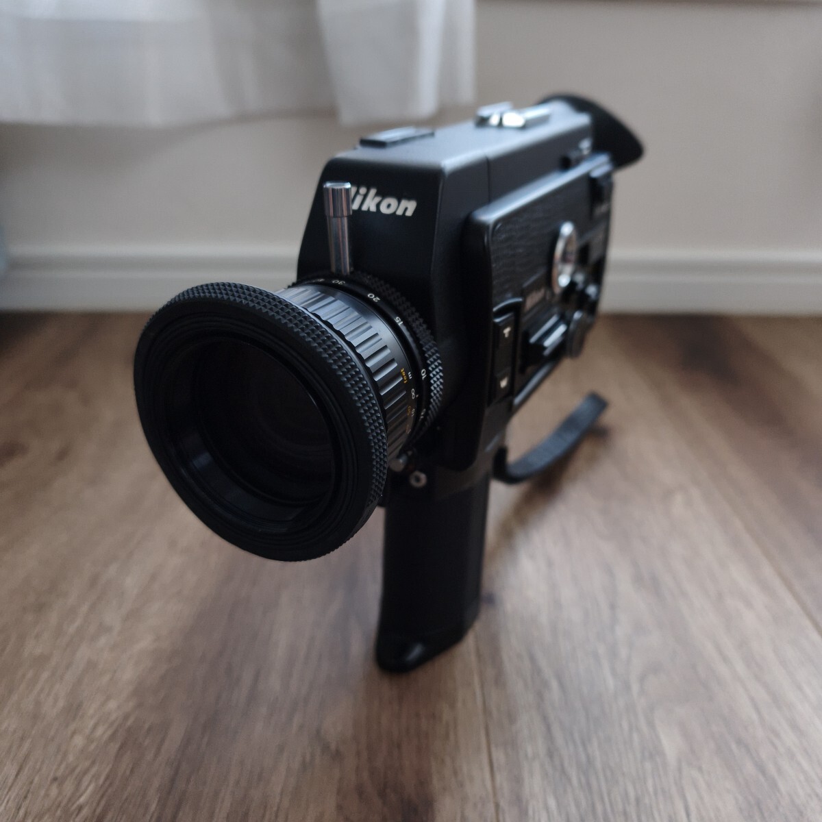 Nikon R8 フィルムカメラ