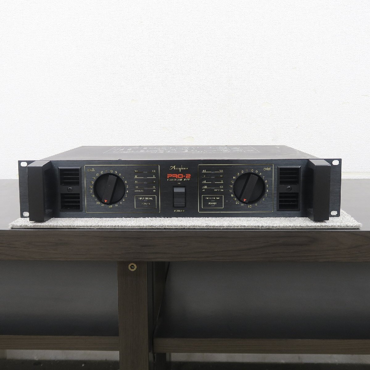 【Cランク】Accuphase PRO-2 パワーアンプ アキュフェーズ @59096