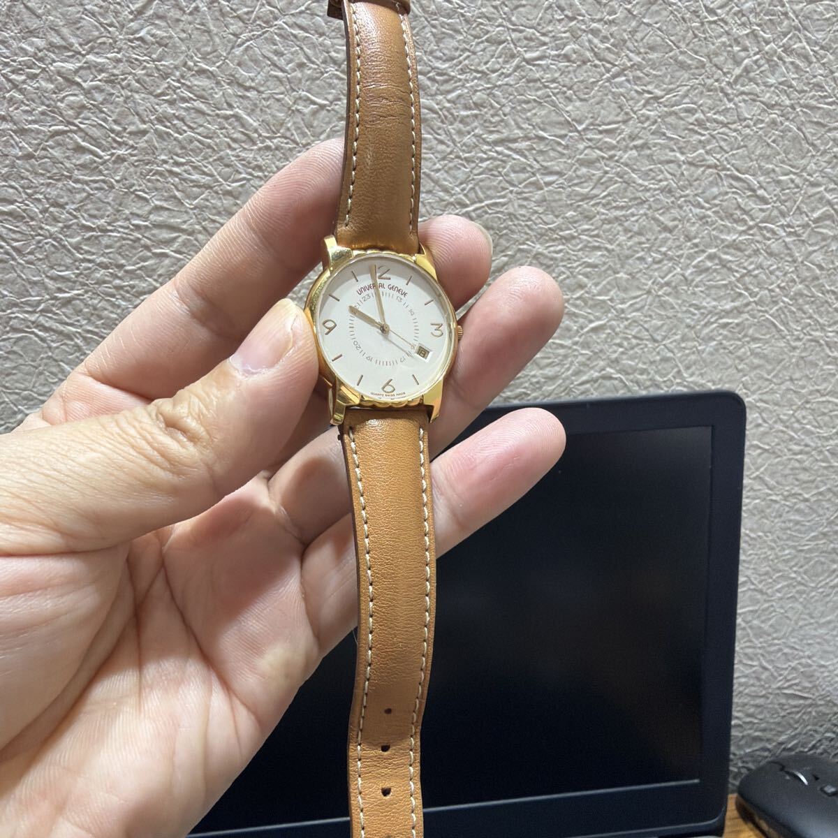 UNIVERSAL GENEVE 18K G.P 555.201 ユニバーサルジュネーブ 18K金　綺麗　稼働品