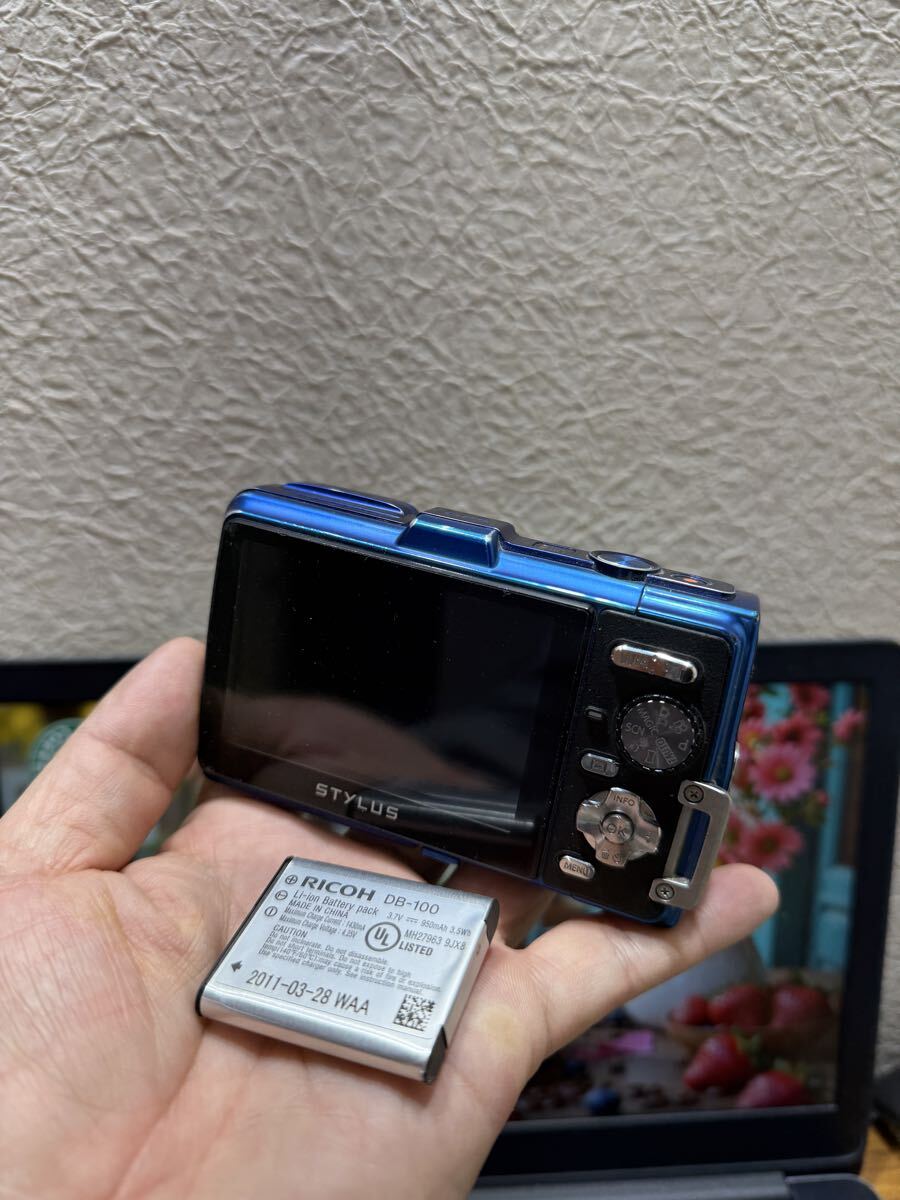 OLYMPUS オリンパス STYLUS TG-835 デジタルカメラ　バッテリー付き　動作品