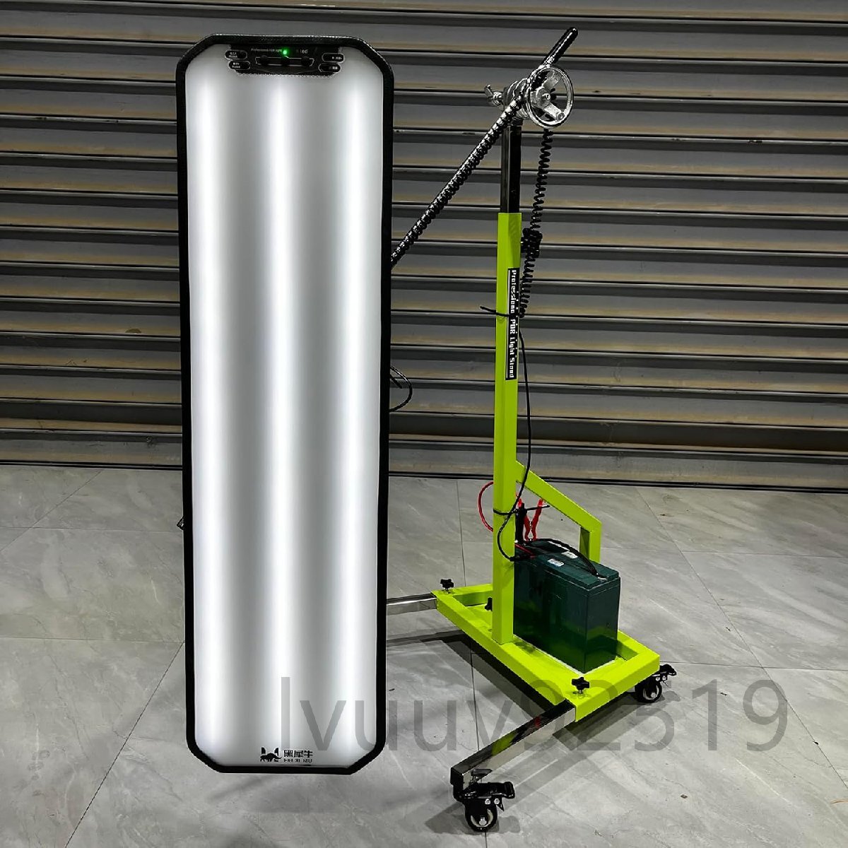 ヘビーデューティーPDRライト PDR LEDランプ リフレクターボード デントリペアツール 調整可能ホルダー付きLEDライト反射板 電池含まず