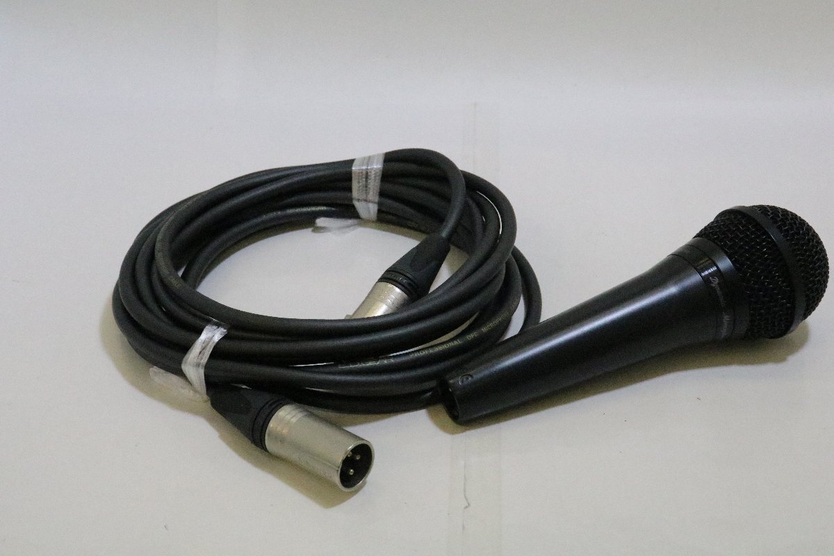 SHURE カーディオイド・ダイナミック・ボーカルマイクロホン PGA58 有線ケーブル付き 声出し動作未確認 中古品