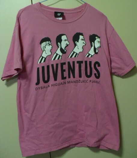 soccer Junky【サッカージャンキー1009(株)】製ユベントスディバラ・イグアイン・マンジュキッチ・ピャニッチ半袖Ｔシャツ　ピンク　L