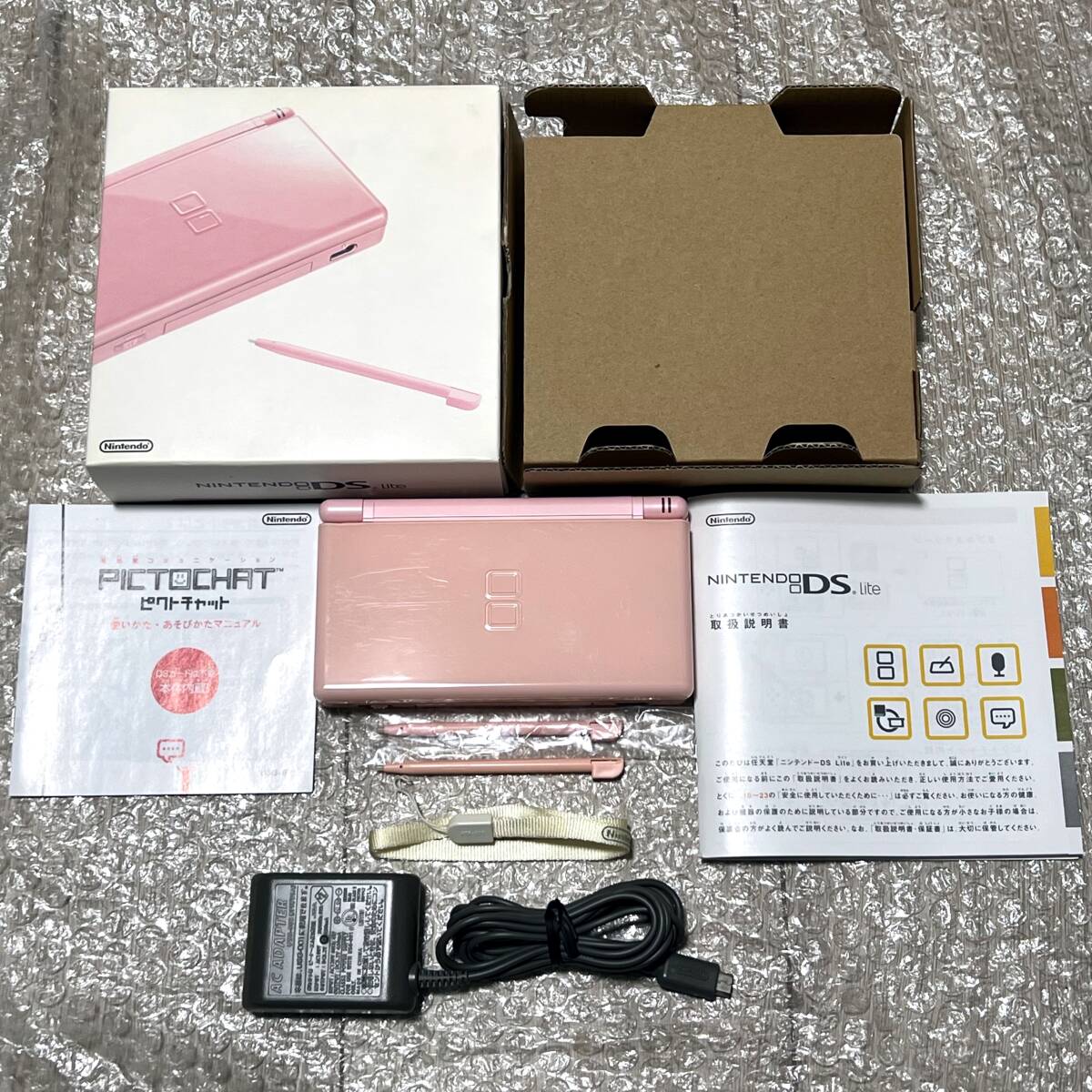 〈状態良好・箱説付属・動作確認済み〉ニンテンドーDS Lite 本体 ノーブルピンク USG-001 NINTENDO