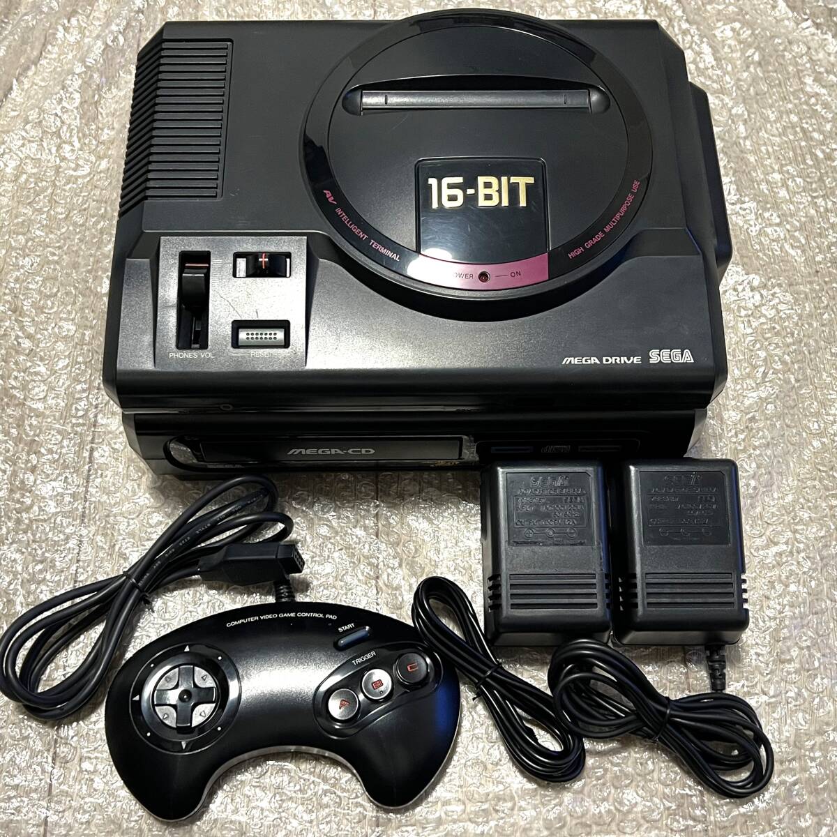 〈現状品・外観良好・動作確認済み〉MD セガ メガドライブ 本体 HAA-2510 メガCD 本体 HAA-2910 セガ SEGA MEGA CD SEGA CD