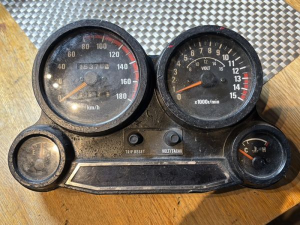 OM　Kawasaki　GPZ400R メーター カワサキ 純正 中古 スピードメーター タコメーター