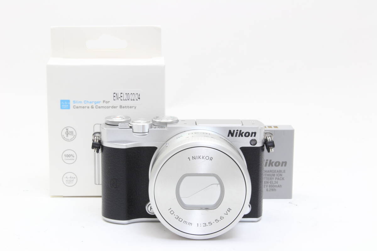 B+ (並品) Nikon ニコン J5 シルバー PD 10-30mm レンズキット ショット数2657回 初期不良返品無料 3-38