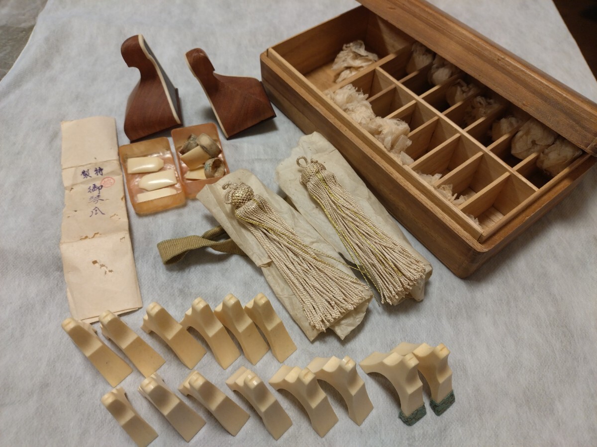 琴柱　天然素材　総重量約189g　琴爪6点