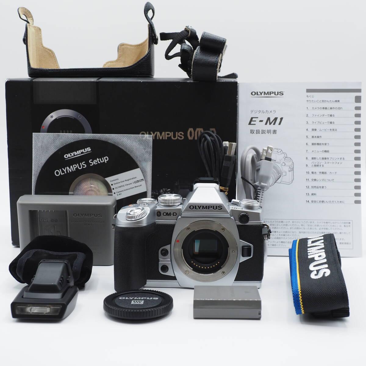 ショット数わずか229回 OLYMPUS オリンパス ミラーレス OM-D E-M1 ボディ シルバー 新品級 #3006