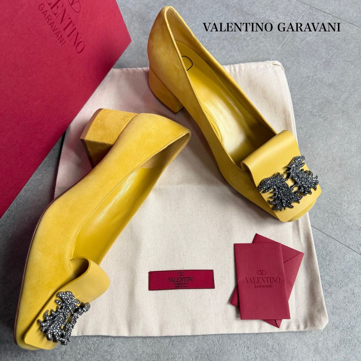未使用 VALENTINO GARAVANI ヴァレンティノガラバーニ クリスタルビジュー スエード レザー パンプス イエロー 41 レディースシューズ 28cm