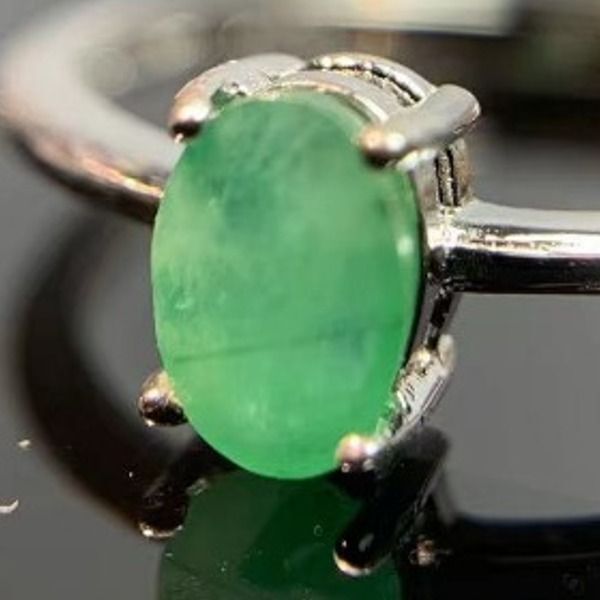 ナチュラ ルエメラルド 925シルバー リング、4x6mm、天然　□YL6254