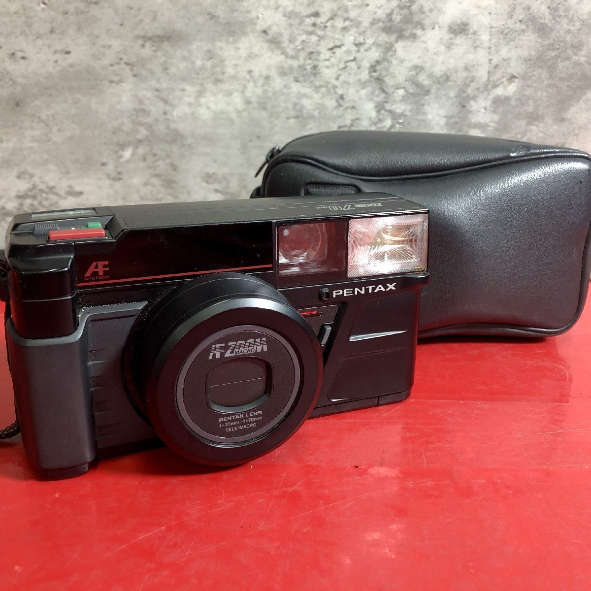 1円～　PENTAX　ペンタックス　ZOOM 70 DATE　f=35-70mm TELE-MACRO　コンパクトフィルムカメラ　ケース付き　通電可　現状品