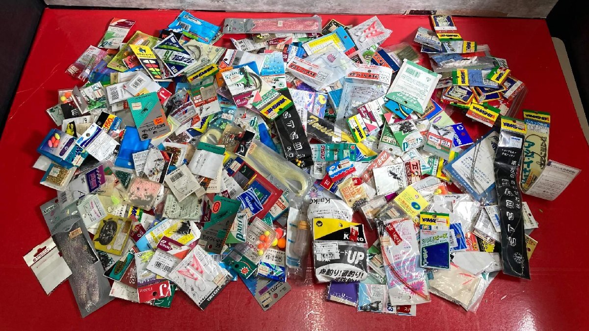 1円～　釣り具　仕掛け　色々　ワーム　はりす　サルカン　スイベル　等　大量　約2.3㎏　まとめ売り　釣り具　現状品 / YAMASHITA