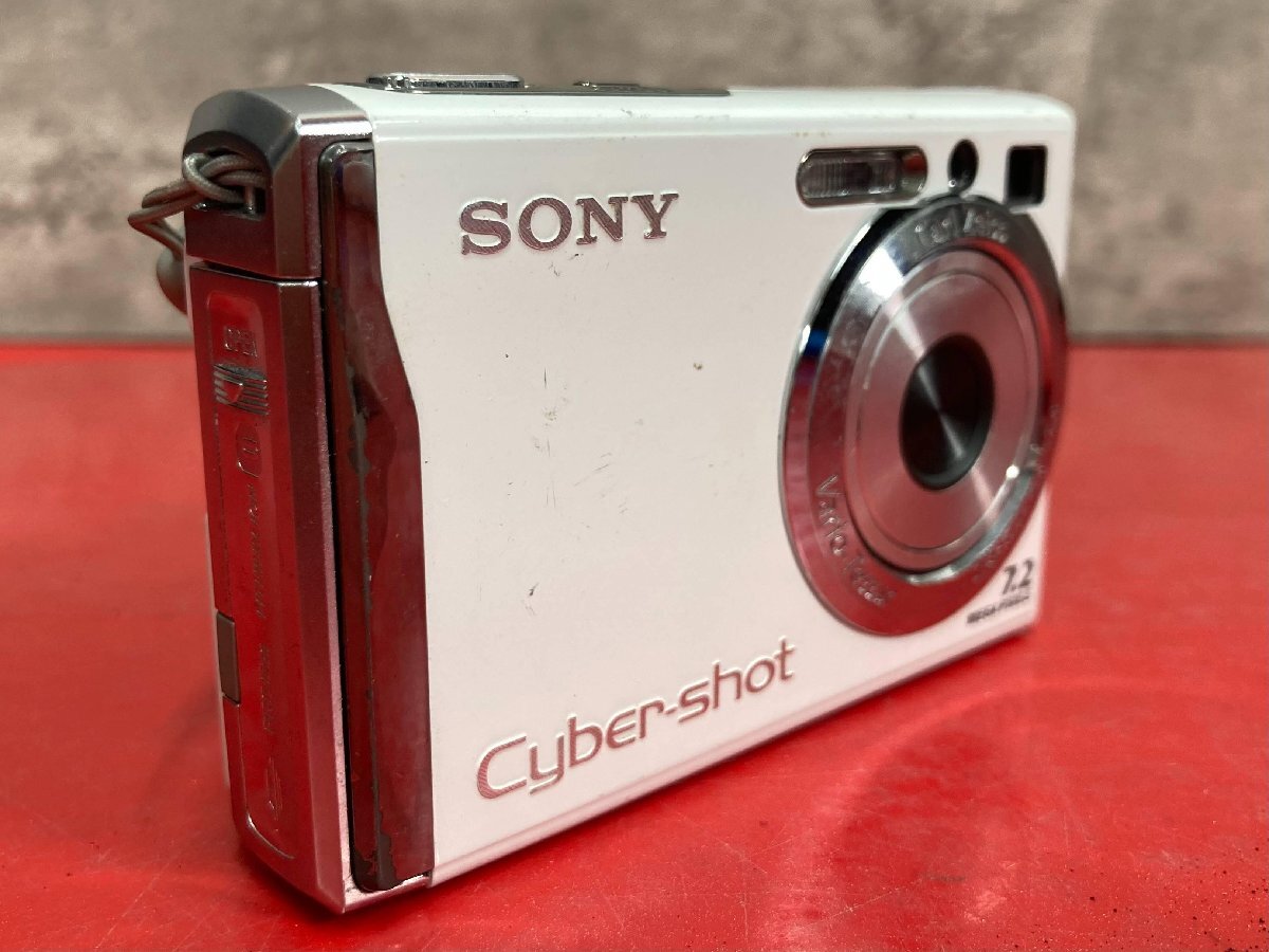 1円～　SONY　ソニー　Cyber-shot DSC-W80　Vario-Tessar 2.8-5.2/5.8-17.4　コンパクト　デジタルカメラ　現状品