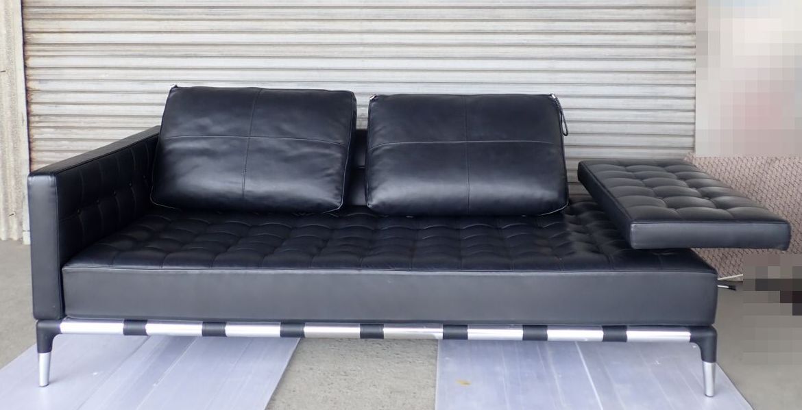 K Cassina / カッシーナ PRIVE プリヴェ 2人掛けワイド 左肘アームソファ フィリップ・スタルク イタリアモダン 黒本革 定価345万　USED品