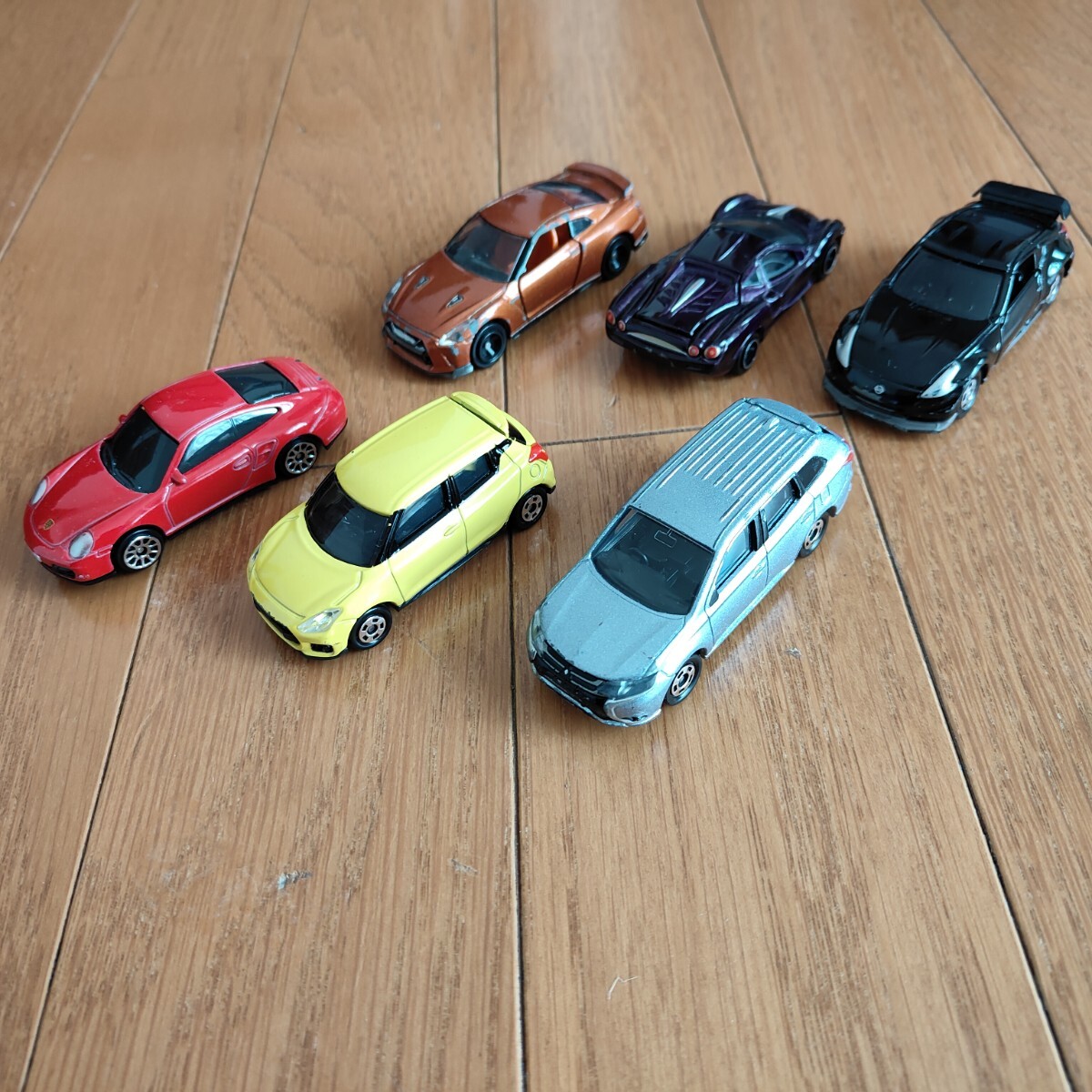 トミカ ミニカー6台セット ポルシェ 光岡オロチ GTR フェアレディZ 他