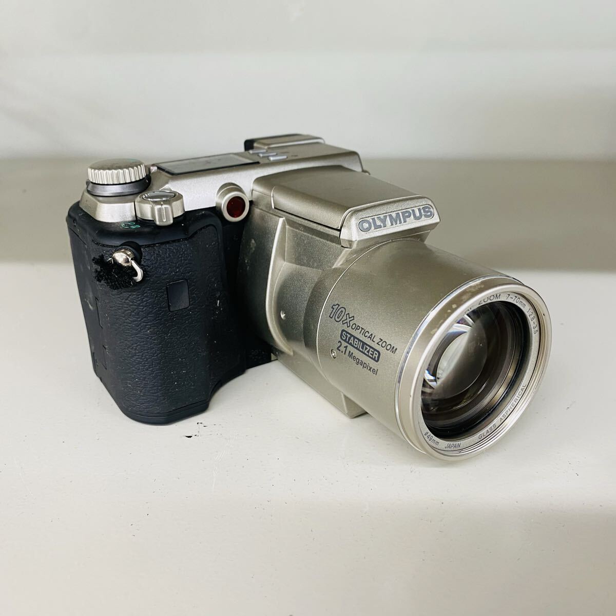 〈電源OK！〉OLYMPUS C-2100 Ultra Zoom 81A26 オリンパス デジタルカメラ 2.1MP