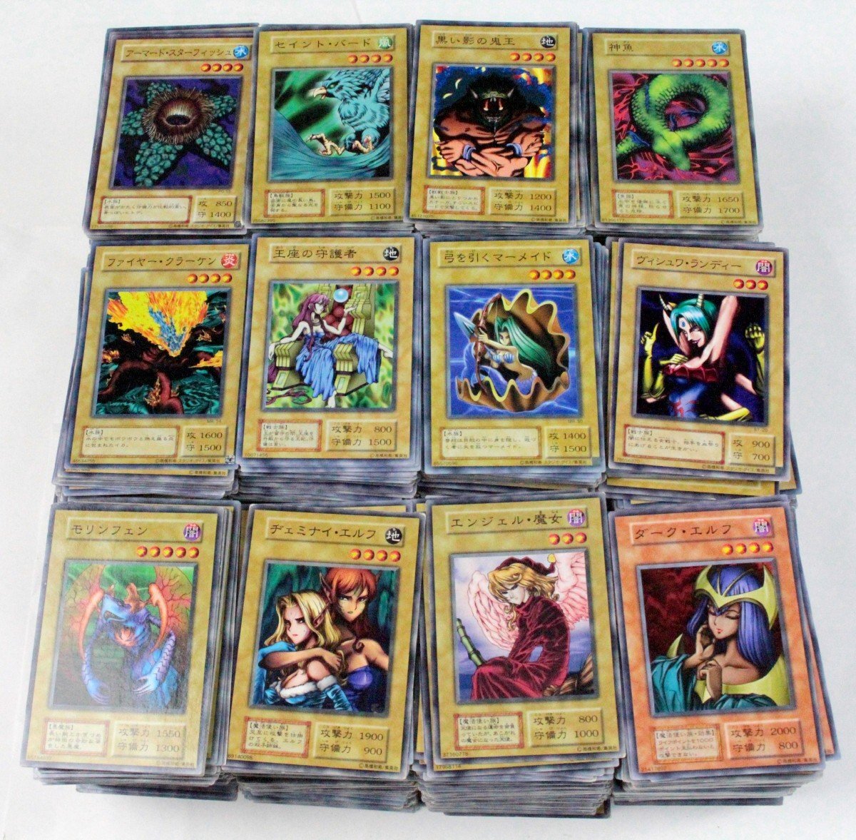 [まとめ売り 現状品 約88cm 約4kg] コナミ KONAMI 遊戯王 Yu-Gi-Oh 初期 多数 ノーマル バニラ 効果 トレカ カード キラ無し 日版