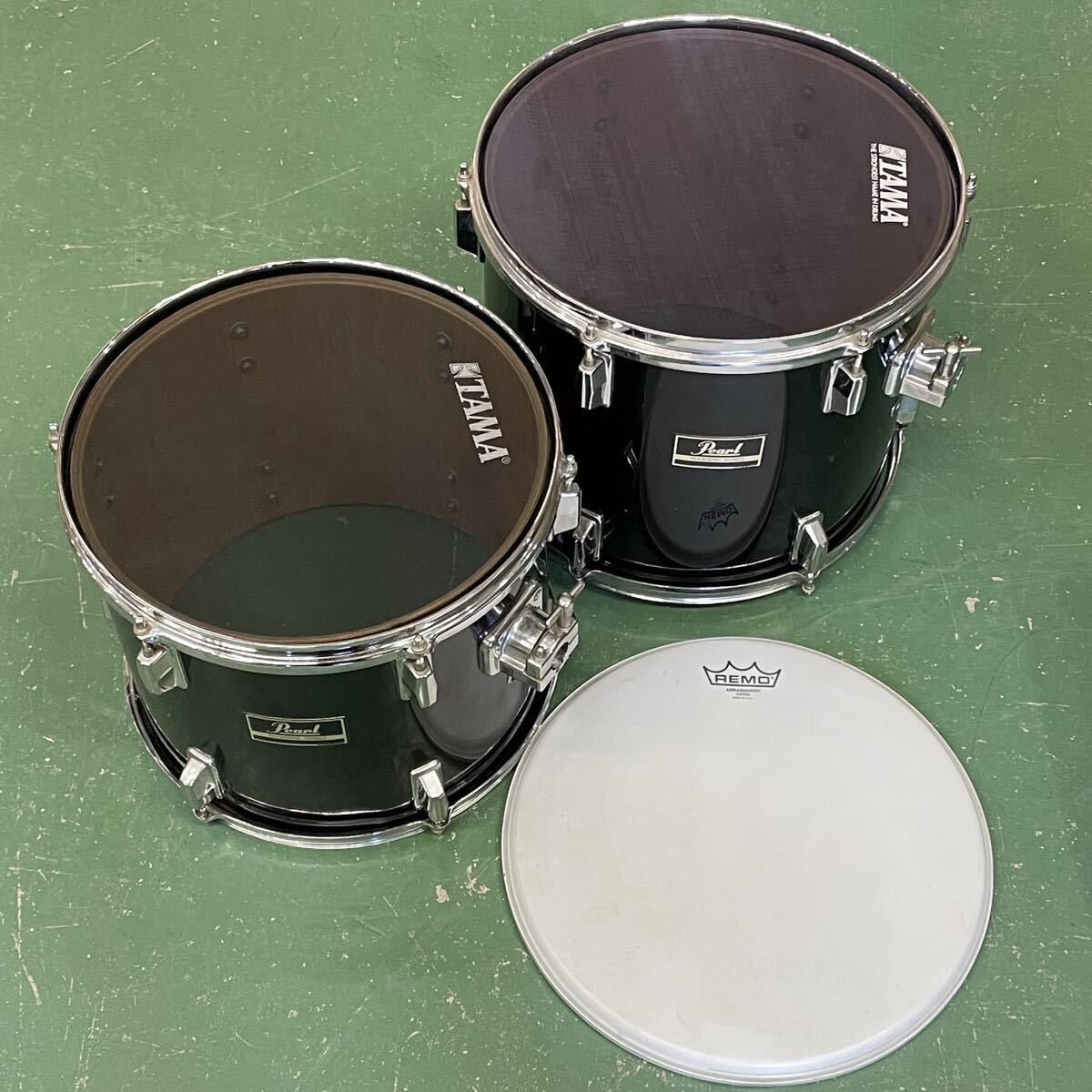 【B679-3】【お引き取り限定】パール ドラム タム ２台 ロックバード シリーズ 375599 375587+ remo ドラムヘッド 現状渡し