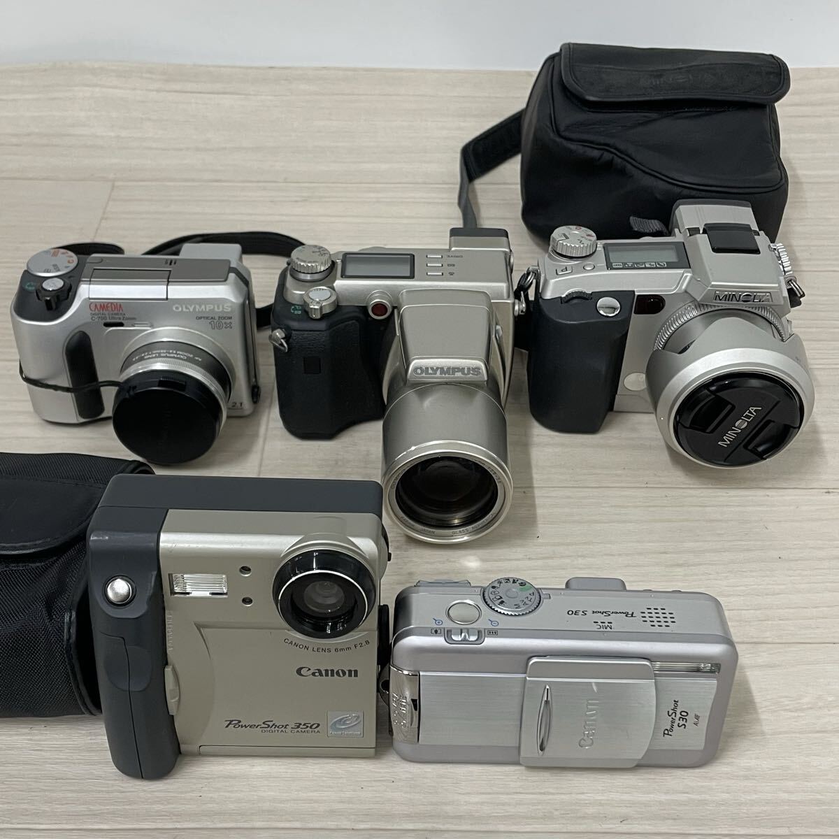 【B859-3】オールド レトロ デジタルカメラ シリーズ canon power shot 350 s30 olympus camedia c-700 c-2100 minolta dimage 7i ジャンク