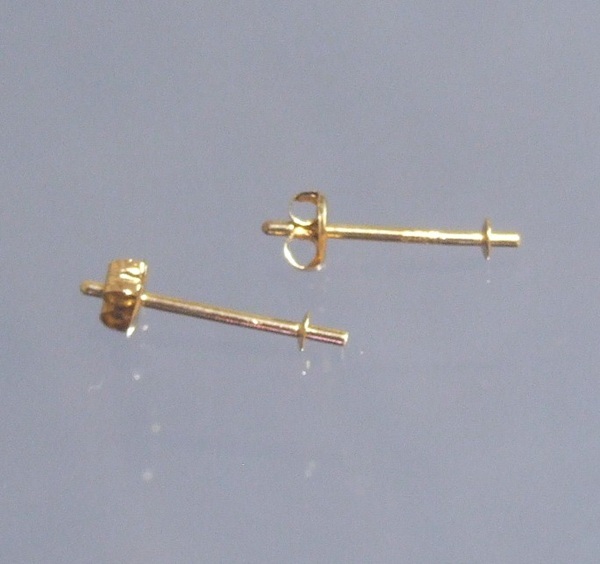 ◆ ピアス 金具 ■ 1ペア 2本 ◆ 18金（K18刻印入り）◆ 軸径0.6mm ◆ スタッドピアスパーツ 12.2mm ■ アクセサリーパーツ ■
