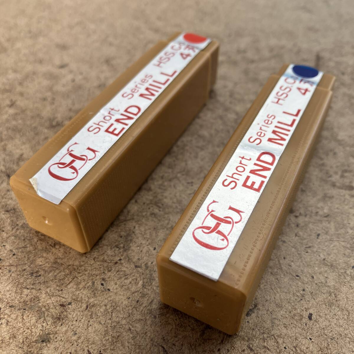 1円スタート 送料180円 エンドミル 2本セット オーエスジー Short Series HSS.Co CC-EMS 4刃 8.5 未使用 ジャンク品【同梱不可】