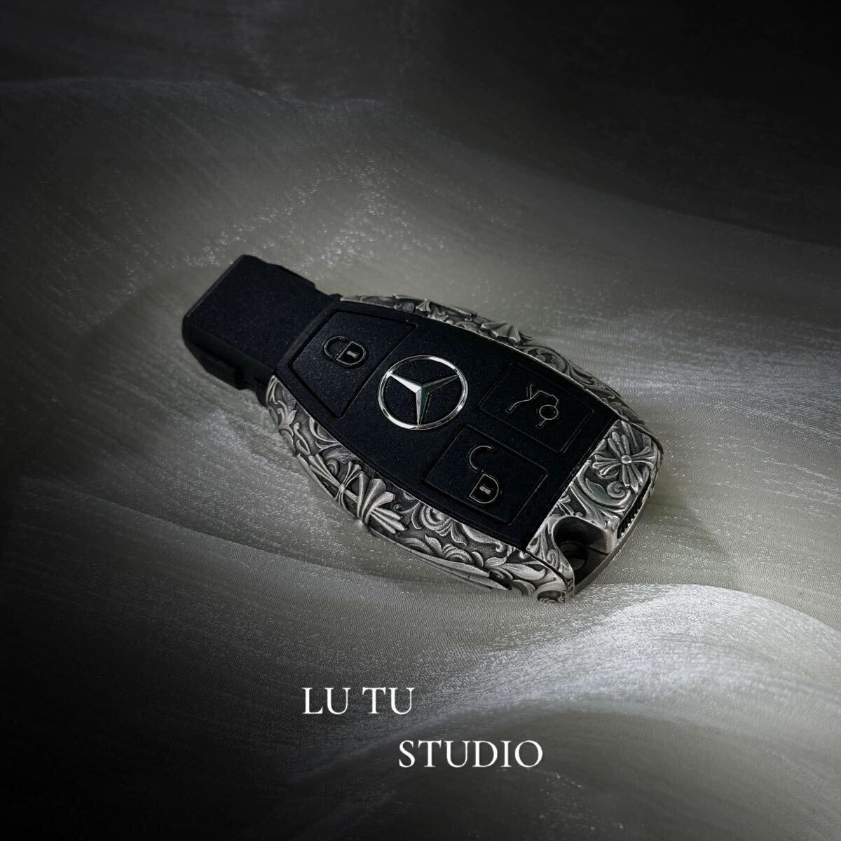 ★希少★ メルセデス　金属製キーカスタムパーツ　メルセデスベンツ　メルセデスAMG スマートキー ベンツ