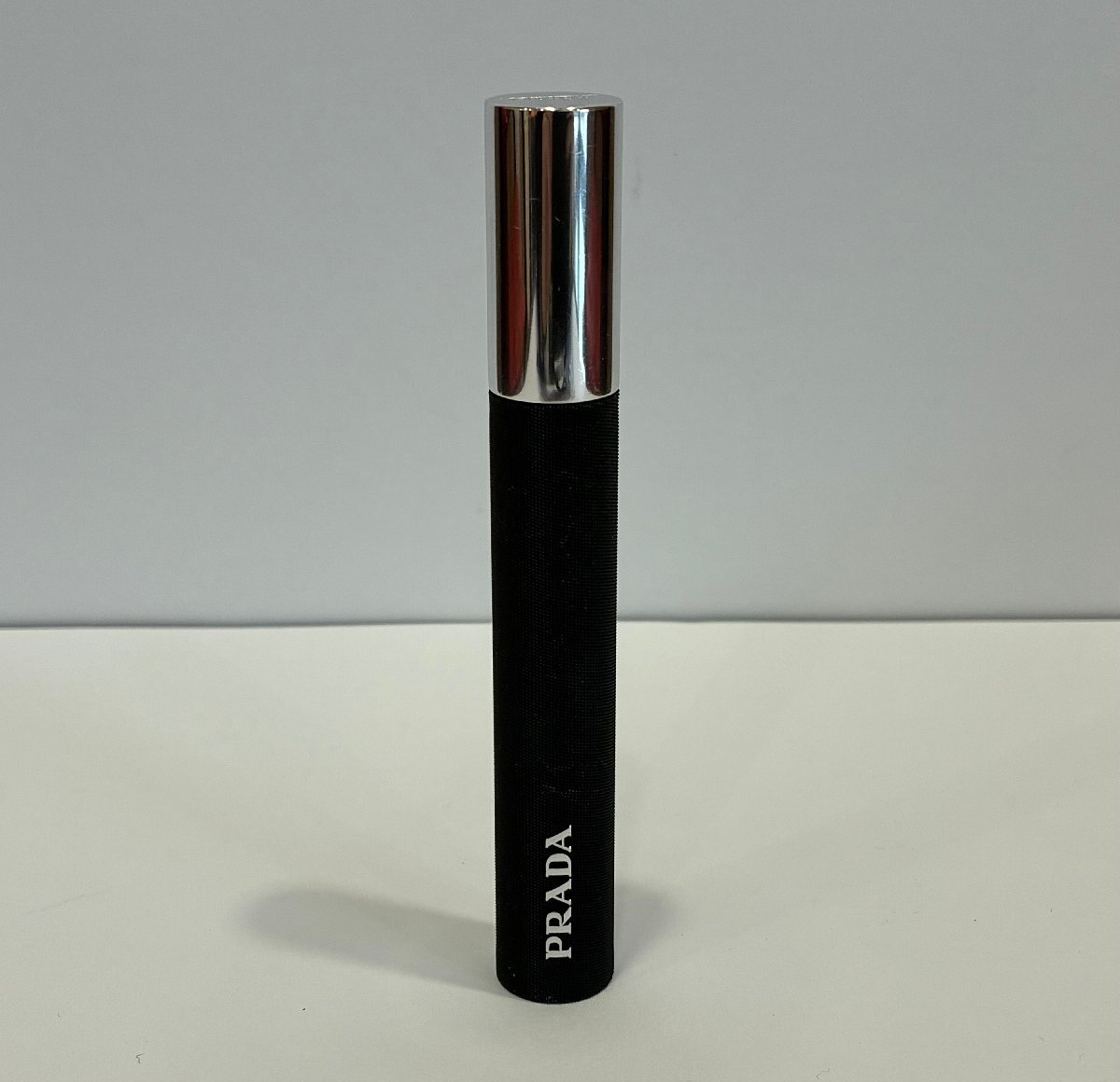 1円～【残量あり】PRADA　プラダ　スコープ ラッシュ エクステンディング　ボリューム　マスカラ　NERO　01