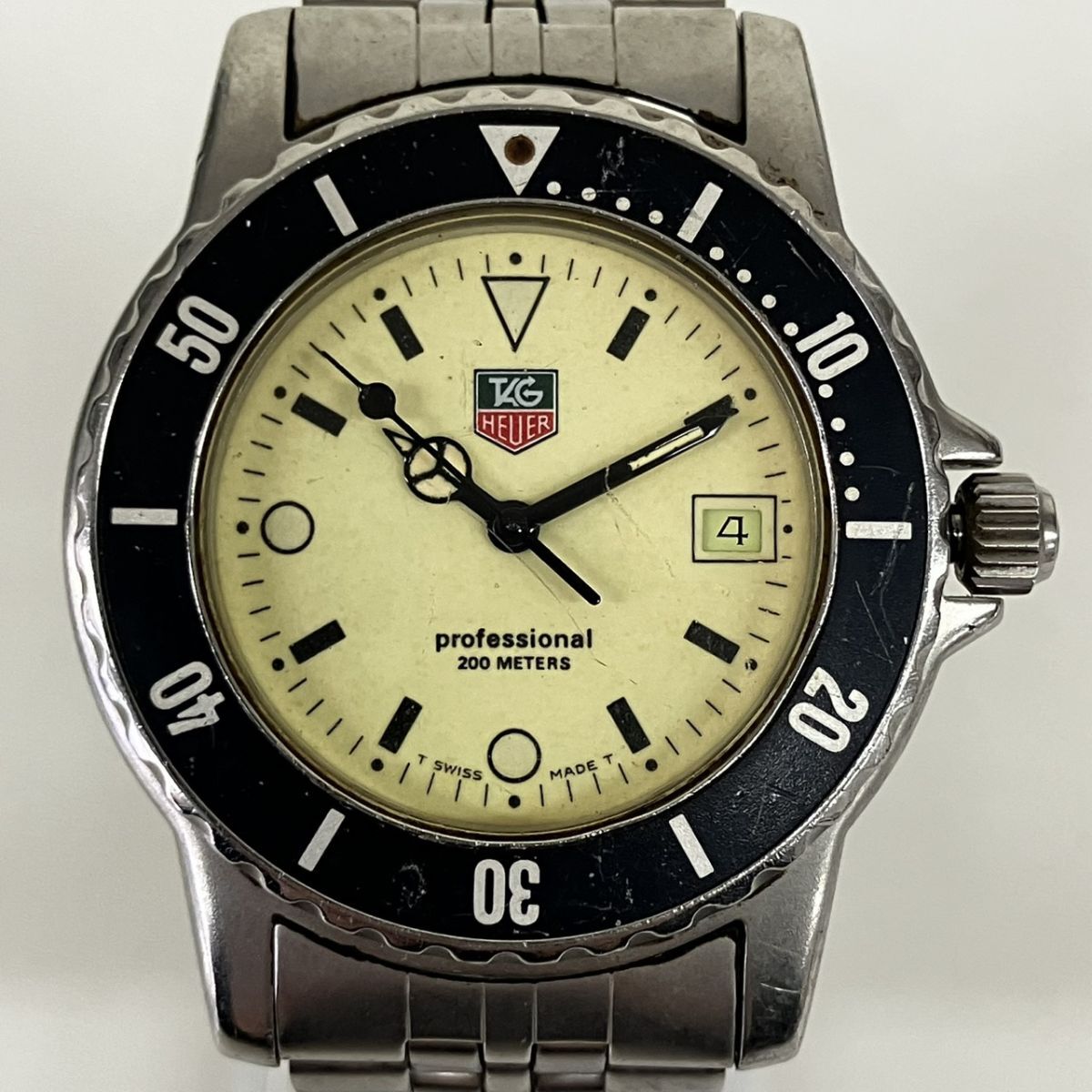 U020-F5-851 ◎ TAG HEUER タグホイヤー 929.113G プロフェッショナル クォーツ 腕時計 3針 ホワイト文字盤 コマ付き HA