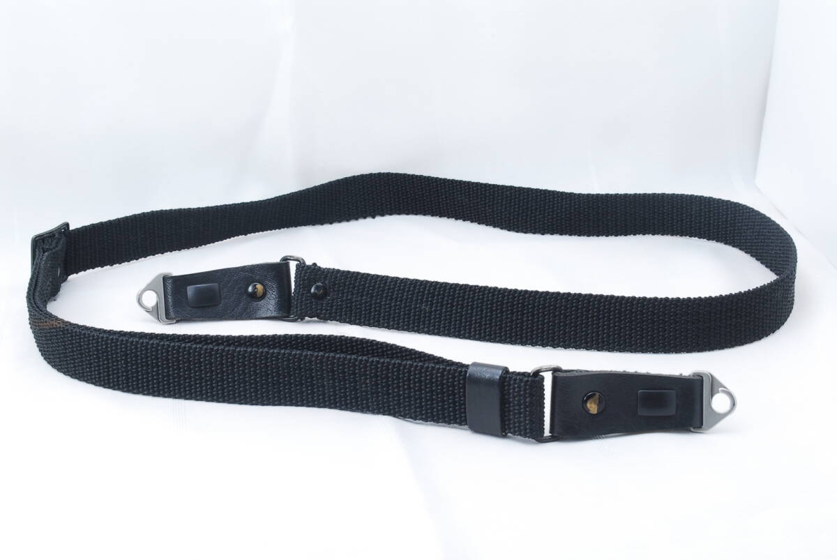 ☆レア☆LEICA ライカ R3 純正 カメラ ストラップ 黒色(ブラック) 金具付き M4 M4-2 SL SL-2等 ネックストラップ ライツ camera strap☆