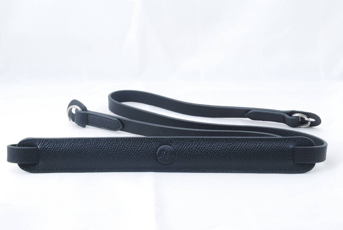 ☆未使用☆LEICA ライカ 革 レザー カメラ ストラップ 黒色(ブラック) 型押し文字 キャリング Leather Camera Strap ネック ショルダー☆