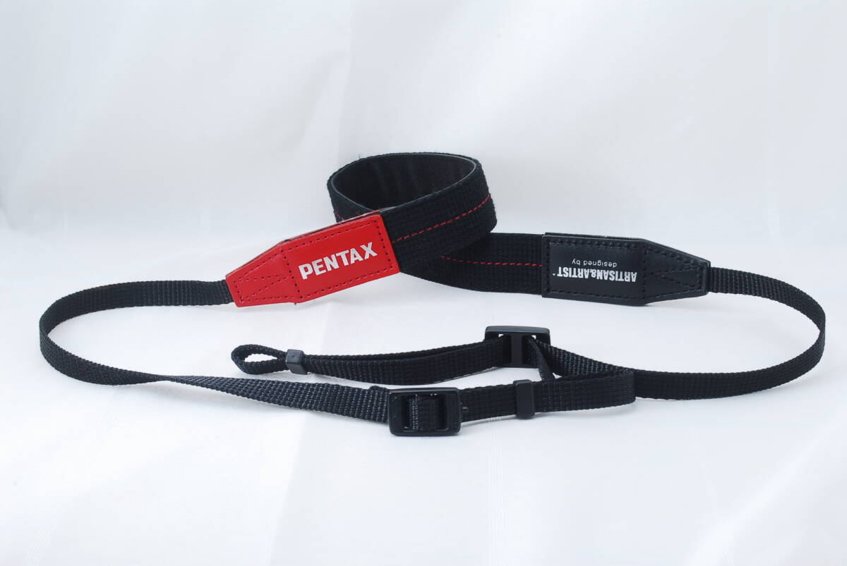 ☆Pentax ペンタックス ARTISAN＆ARTIST限定 コラボ カメラ ストラップ 黒色(ブラック)×赤色(レッド) アルティザン＆アーティスト☆
